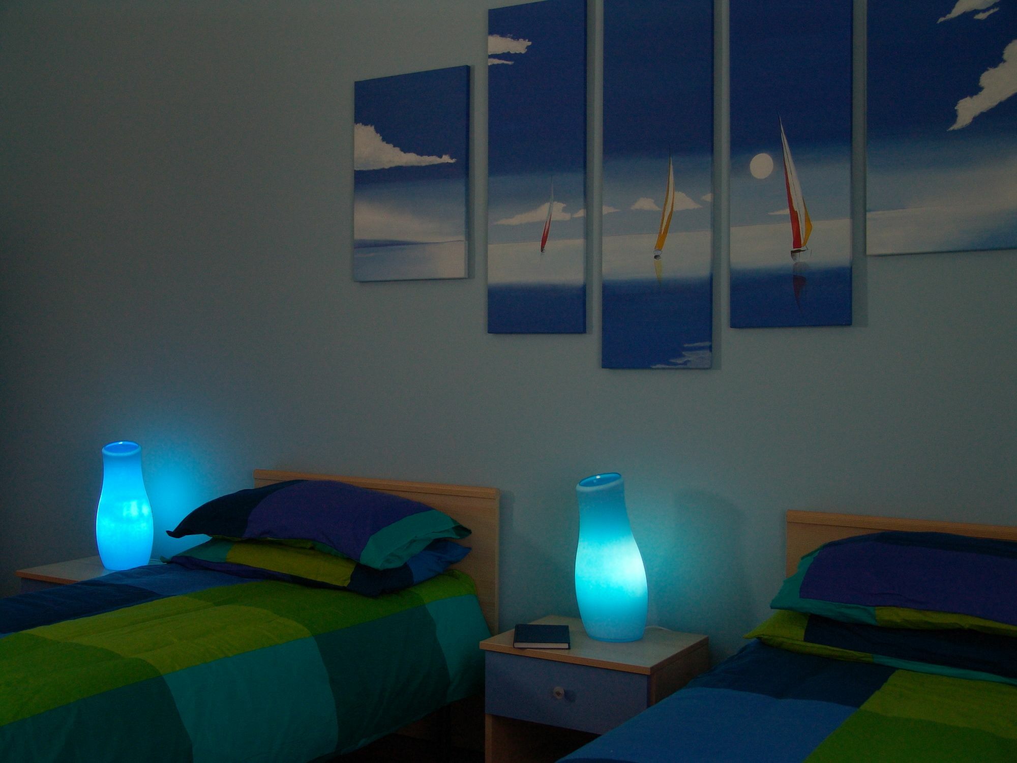 カターニア I Colori Di Sara Bed & Breakfast エクステリア 写真