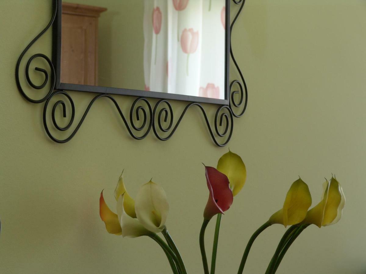 カターニア I Colori Di Sara Bed & Breakfast エクステリア 写真