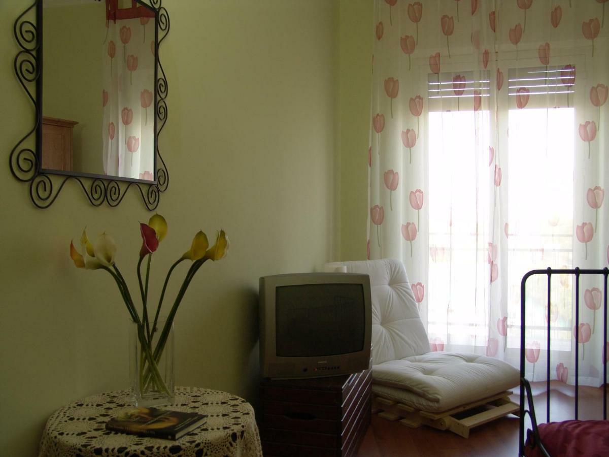 カターニア I Colori Di Sara Bed & Breakfast エクステリア 写真